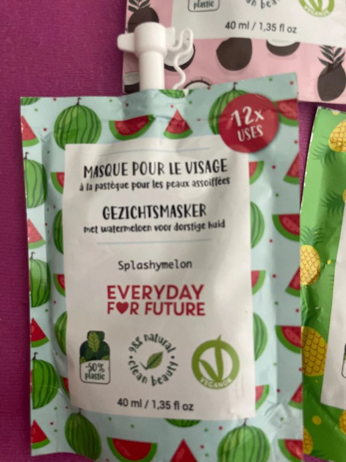Lot cosmétique - photo numéro 4