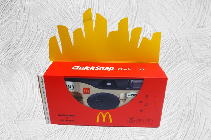 McDonald's x Fuji - 1986 QuickSnap Flash 400 - Film 135 - Appareil Photo Jetable - Edition Limitée C