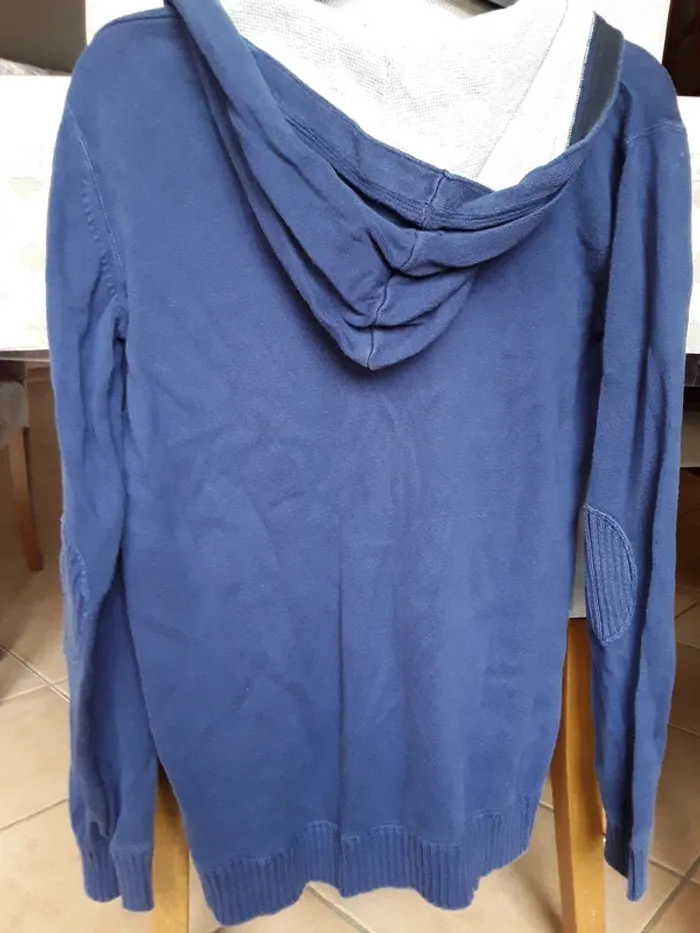 Gilet zippé à capuche - photo numéro 3
