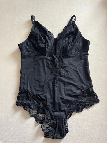 Body avec empiècement dentelle