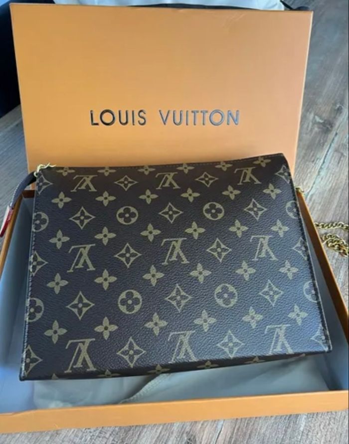 Pochette LV