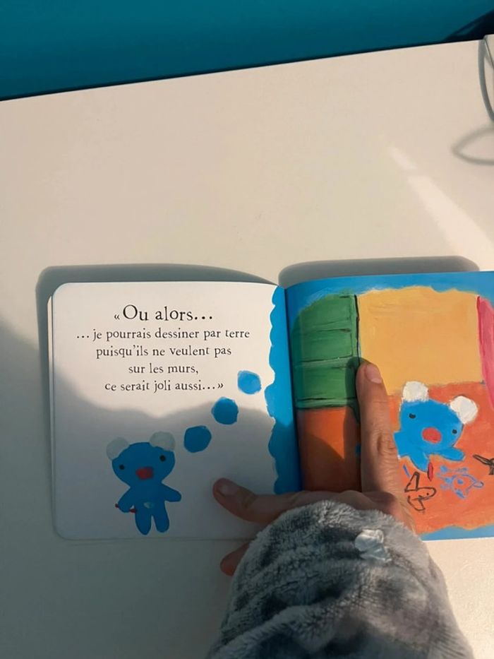 Livre pas sur le mur Pénélope - photo numéro 4