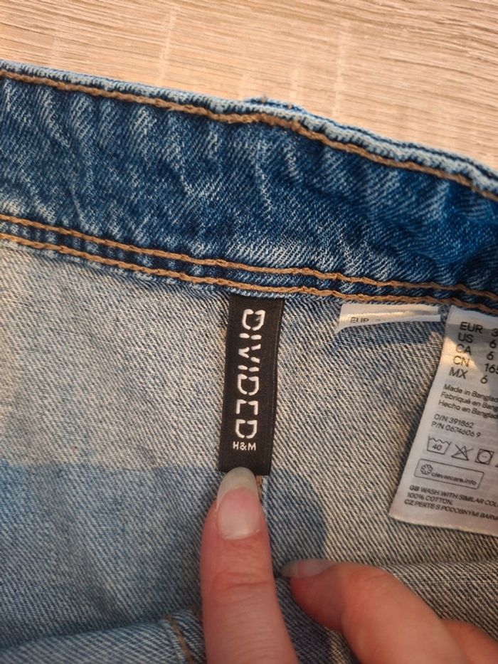 Jupe en jean à boutons - photo numéro 7