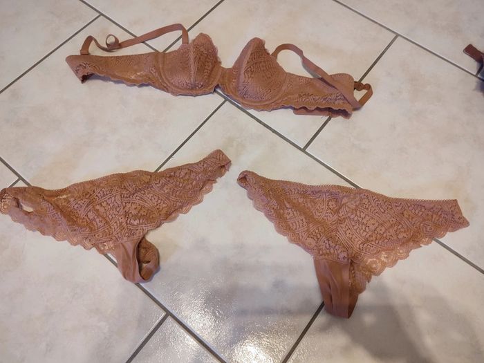 Soutien gorge - photo numéro 5