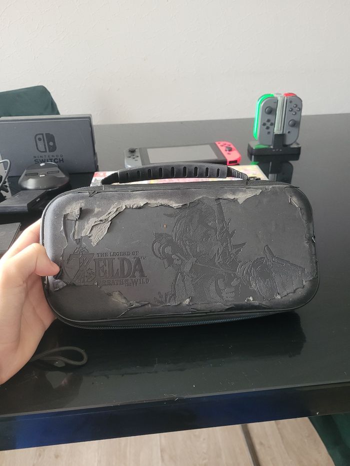 Nintendo switch - photo numéro 2