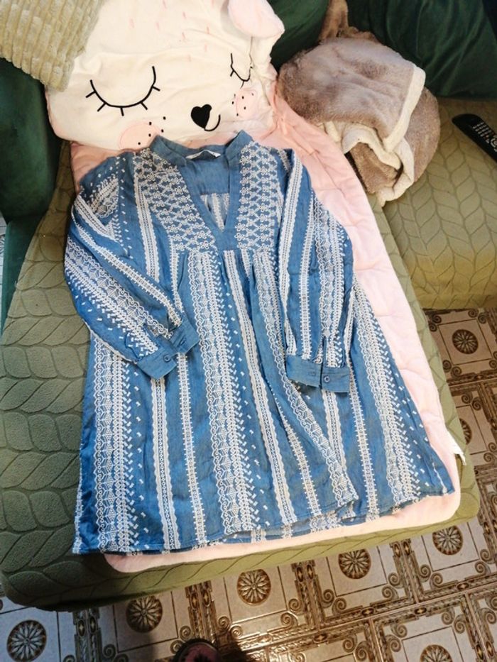 Robe brodée zara - photo numéro 2