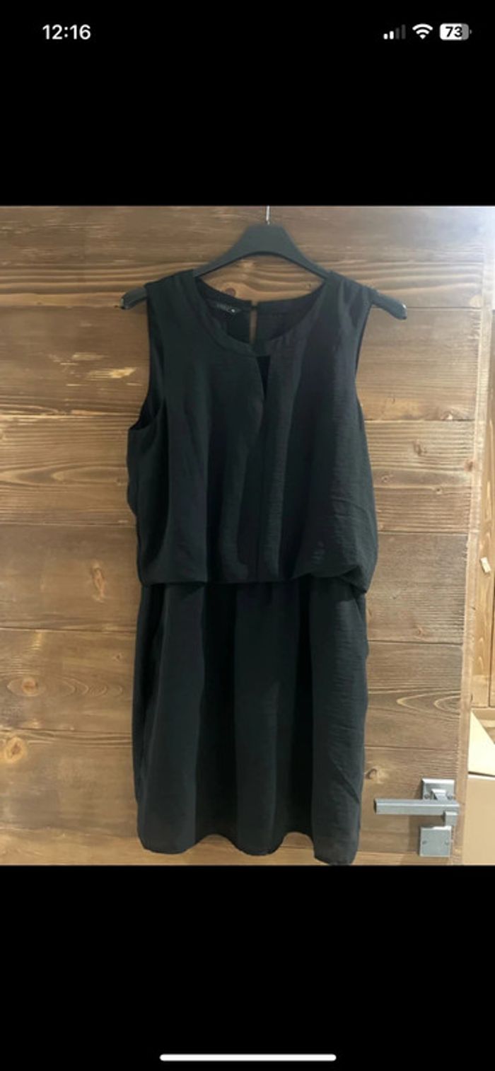 Robe only noir
