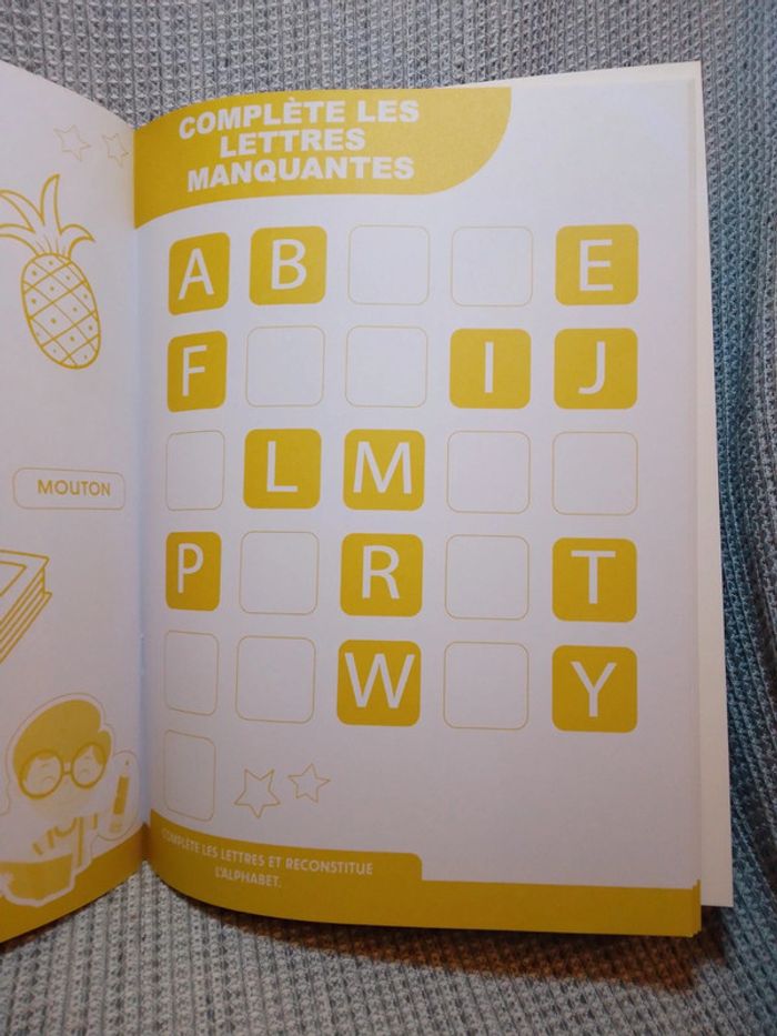 L'alphabet - livre d'activités avec autocollants - photo numéro 12