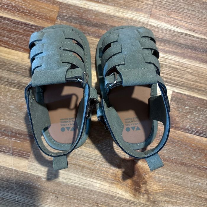 Chaussures nu pied 12-18 mois