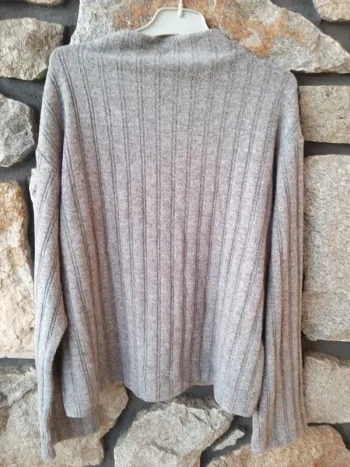 Pull femme gris