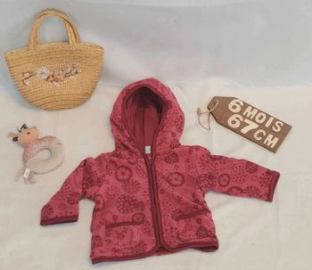 Veste 👣 avec  capuche  6mois