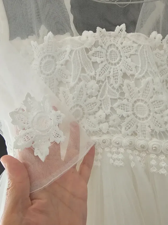 Robe blanche de cérémonie fille 12 ans ( parfait état) - photo numéro 13