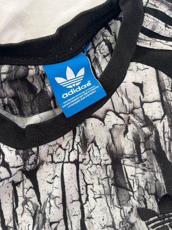 Haut adidas