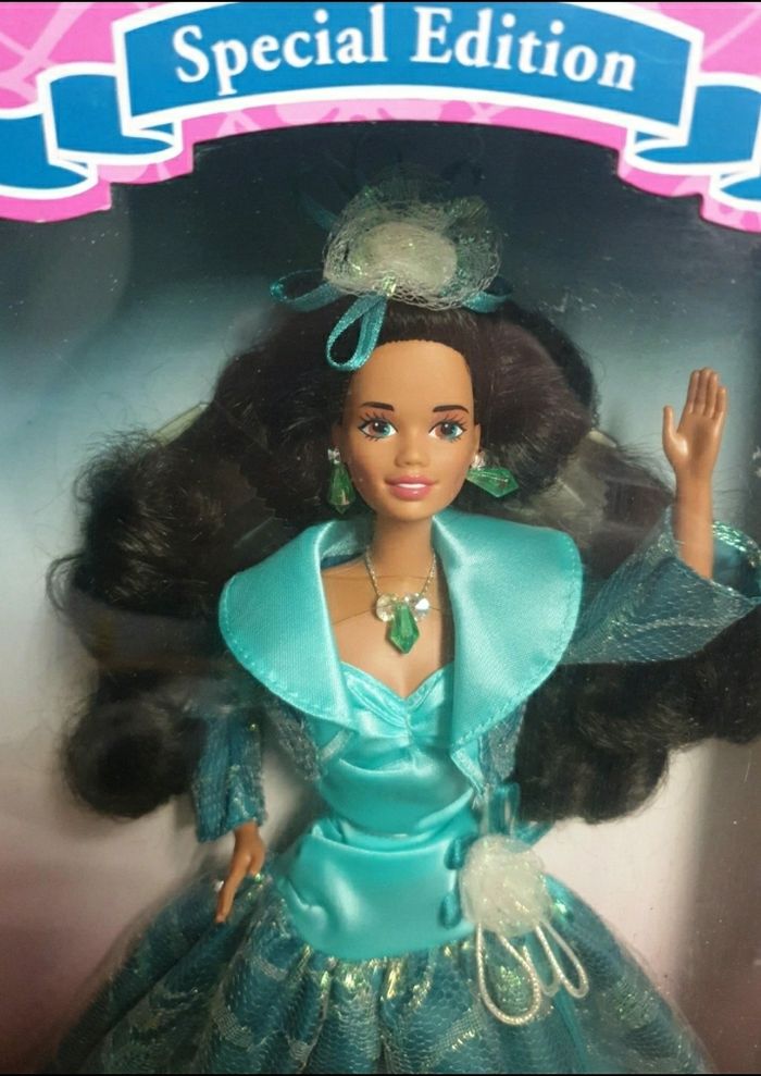 Barbie aa emerald elegance - photo numéro 2