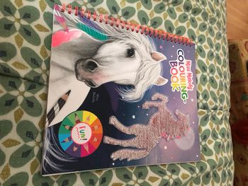 Livre de coloriage miss Mélody