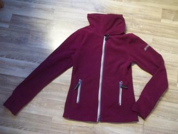 Veste polaire bordeaux Steeds 164 cm (Mant1)