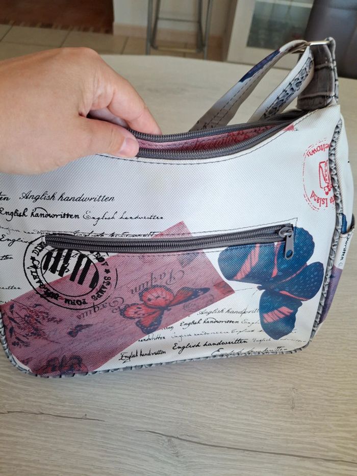 Sac à main en bandoulière - photo numéro 5