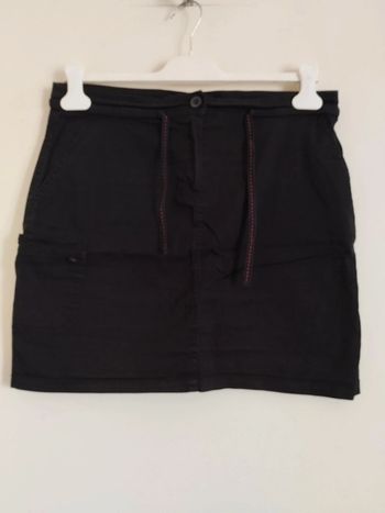 Jupe courte taille 40