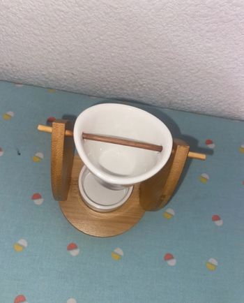Brûleur en céramique et bambou
