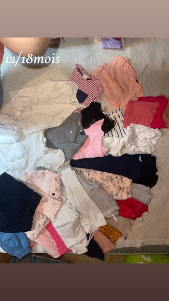 Lot de vêtements petite fille 12/18mois 🦋
