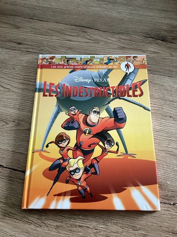 livre BD les indestructibles disney pixar