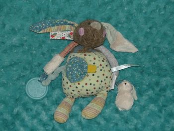 Doudou plat lapin éveil Moulin roty jolis trop beaux 🐰tbe