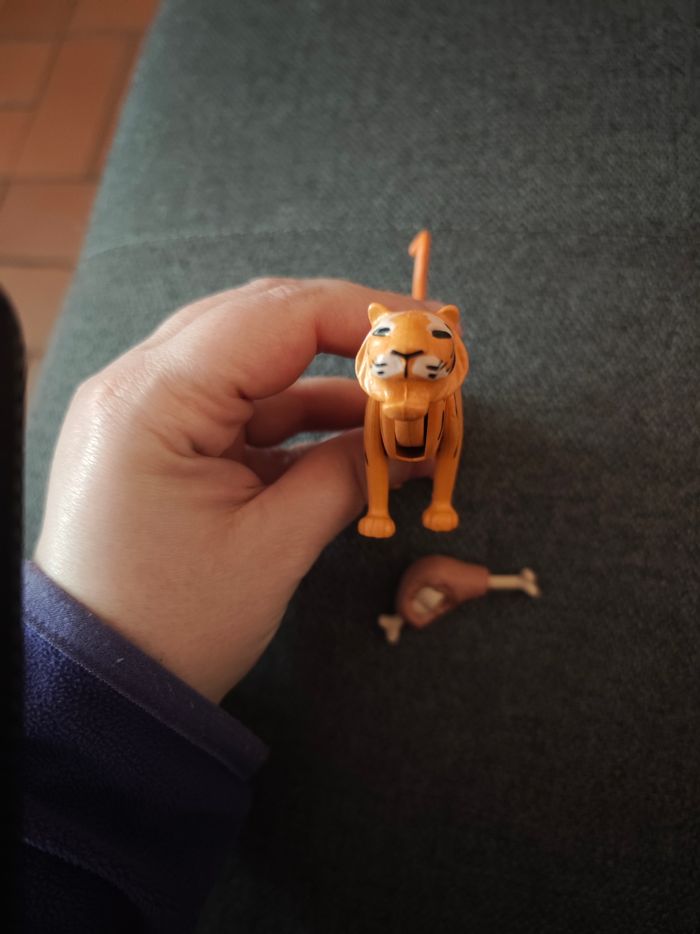 Playmobil wiltopia Tigre 🐅 et sa proie - photo numéro 2
