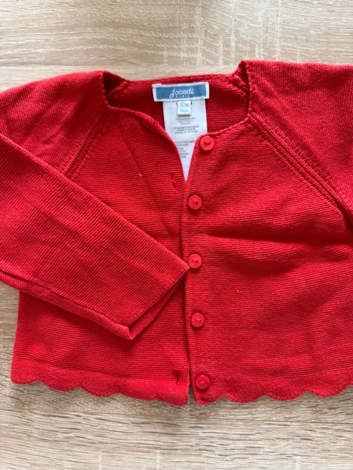 Gilet rouge Jacadi 12 mois TBE - photo numéro 2
