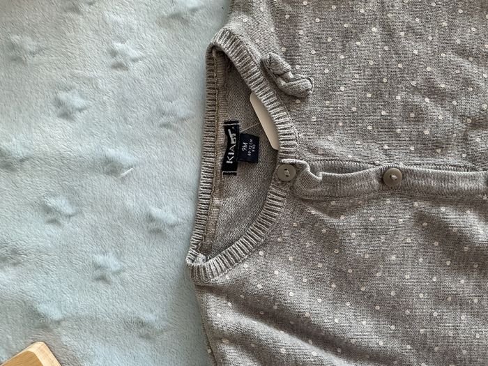 gilet léger gris à pois blanc 9 mois kiabi - photo numéro 7