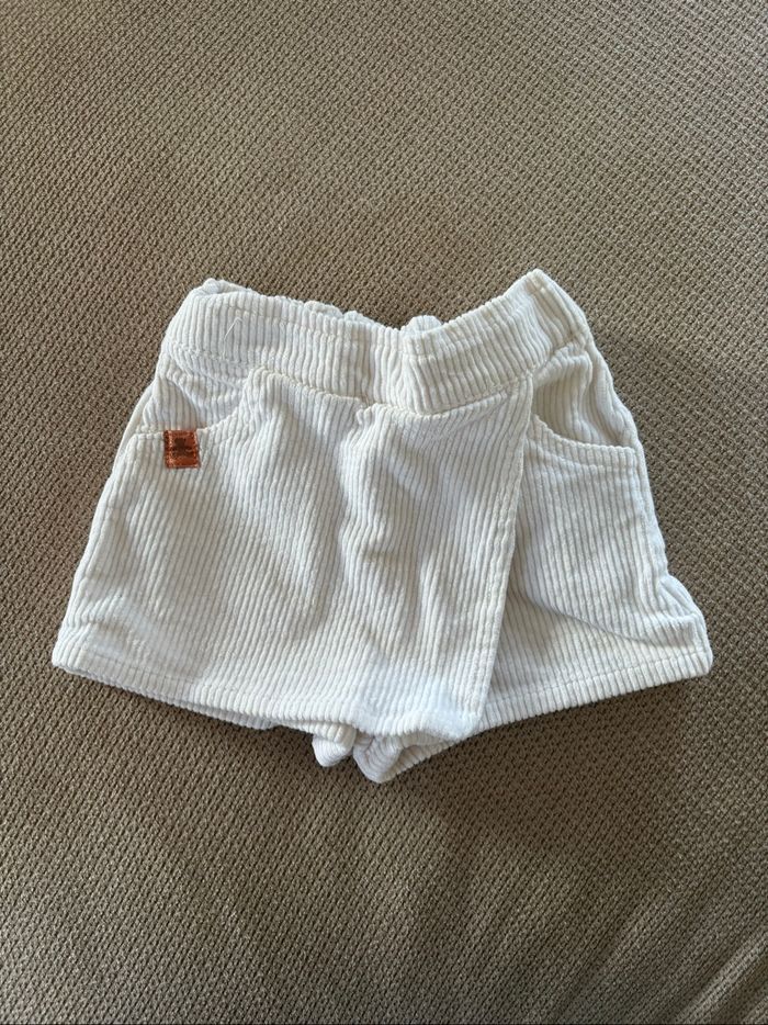 Short en velours blanc