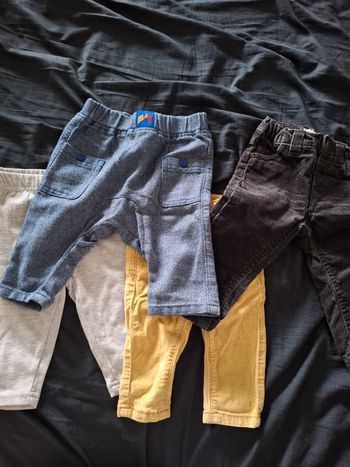 Lot 4 pantalons