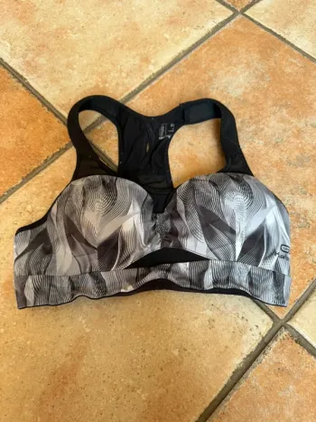 Brassière sport noire grise ramage décathlon taille xs