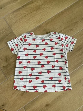 Tee-shirts Primark cœur 7-8 ans