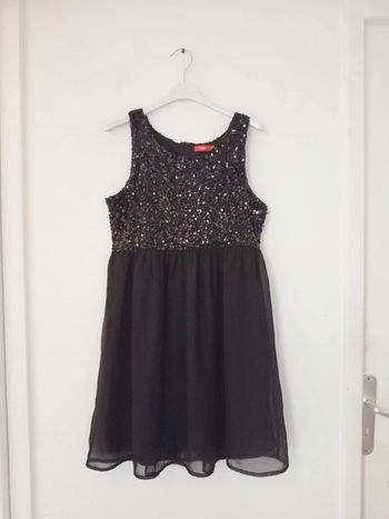 Robe de soirée à sequins fille w