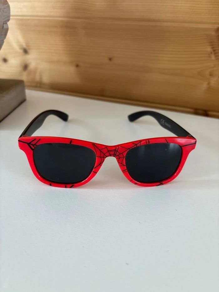 Lunettes de soleil Spiderman
