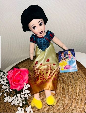 Poupee Disney 