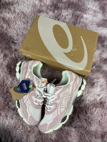 Asics gel NYC pink cream neuve 38