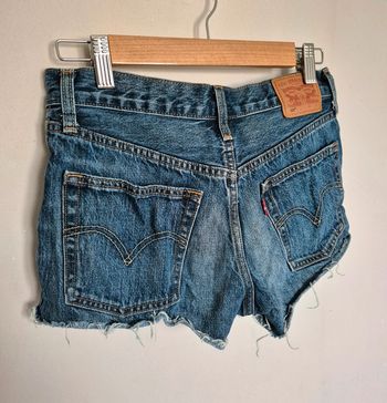 Short Levi's W25