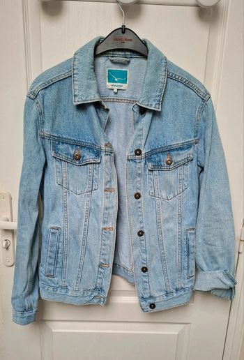 Veste en jean bleu clair taille Xs twintip oversize