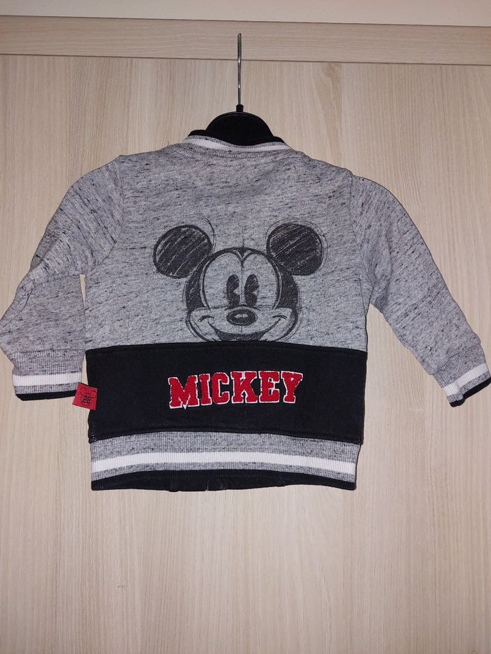 Gilet Mickey T : 9 mois - photo numéro 4