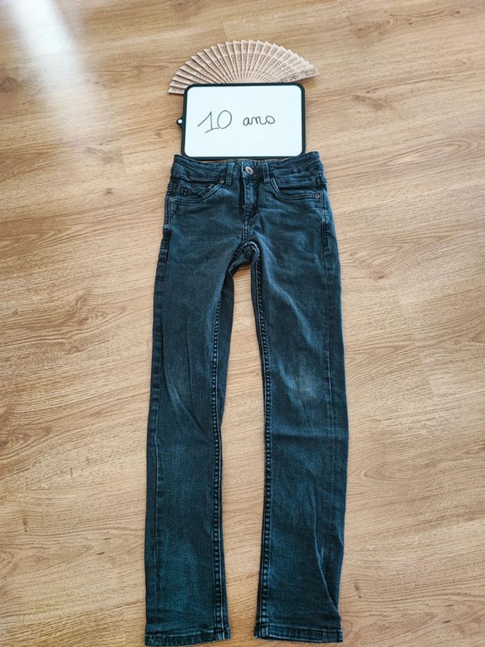 Pantalon taille 10 ans