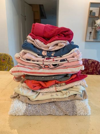 Gros et joli Lot vêtements bébé fille 6 mois