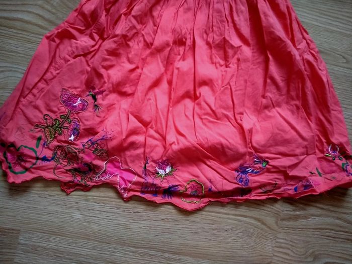 Robe orange a Fleurs. Marese.
Taille 3 ans - photo numéro 3