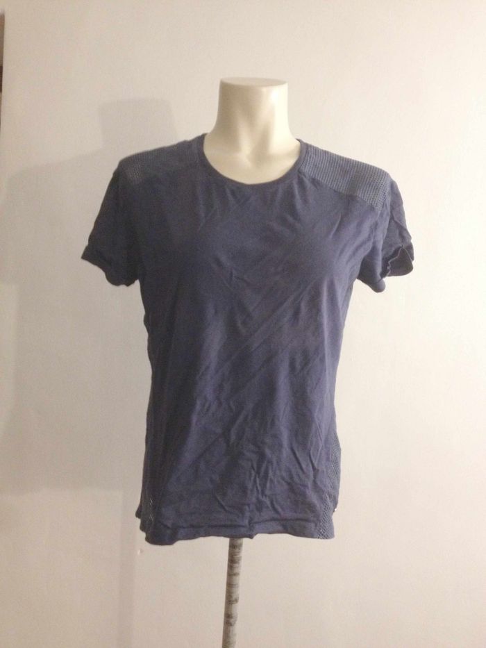 T shirt marine ✧ manches courtes  ✧ Freeman T. Porter ✧ look féminin ✧ Taille 38