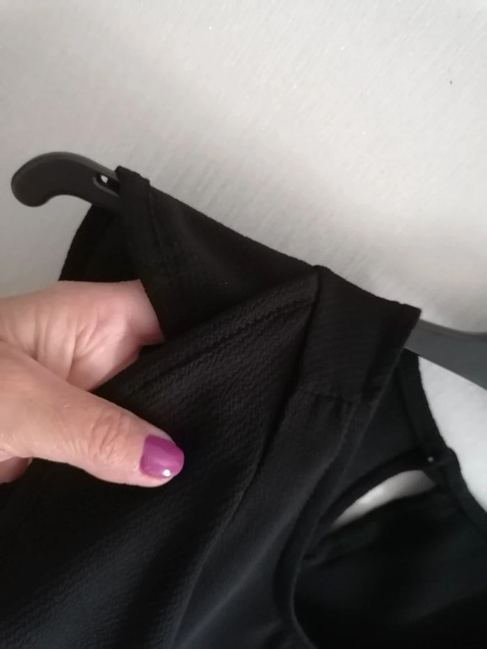 Haut noir Taille unique (38.40 - photo numéro 3