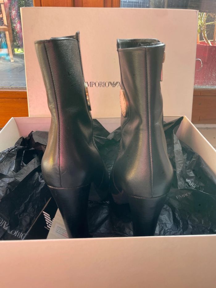Emporio Armani Bottines noire taille 39 - photo numéro 7