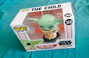 Pop ! funko 368 Star wars the child Disney the mandalorian Grogu