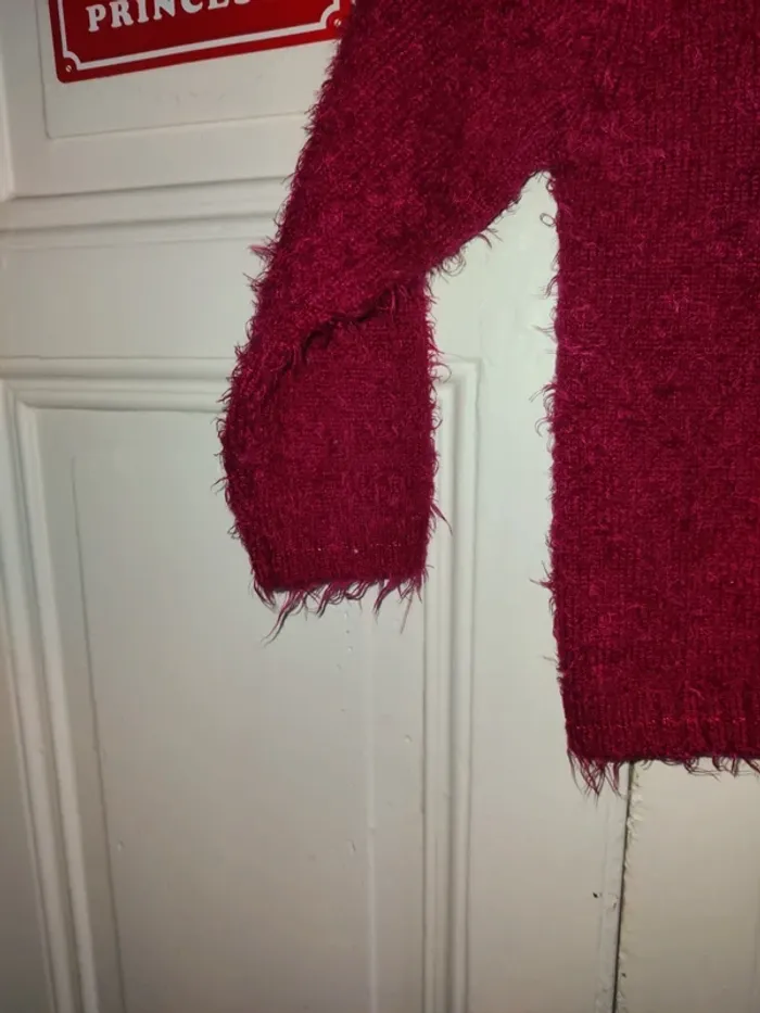Pull bordeau rouge 4 ans - photo numéro 5