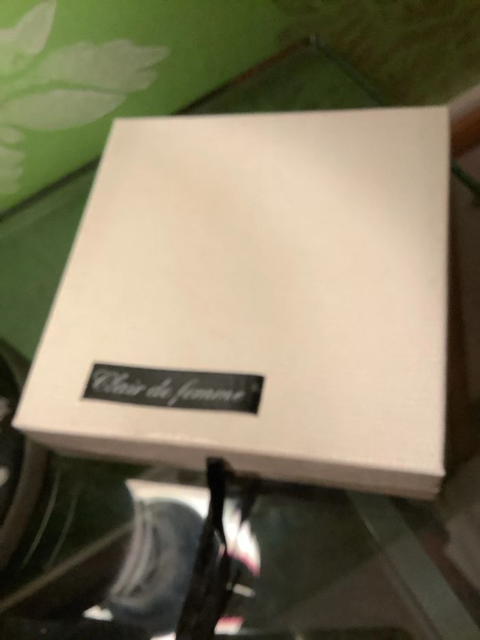 Collier de créateur en anneaux de métal argenté tressé et perles de quartz fumé à facettes - photo numéro 4