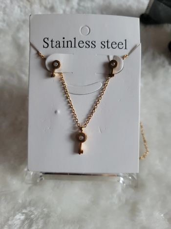 Les clés parure acier doré